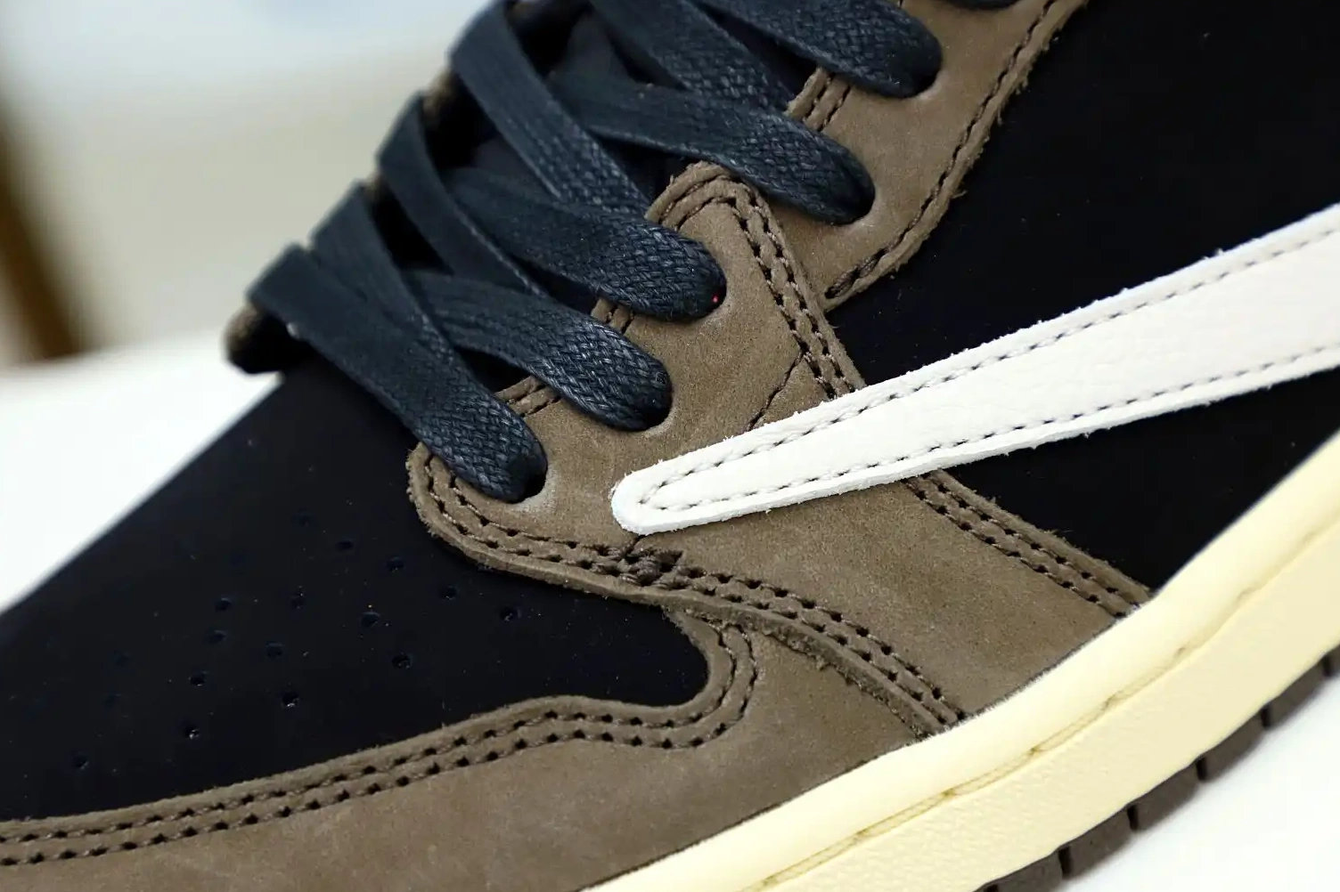 SP TS Jordan Kimikick x Jordan Travis OG Air Scott 1Low 0713